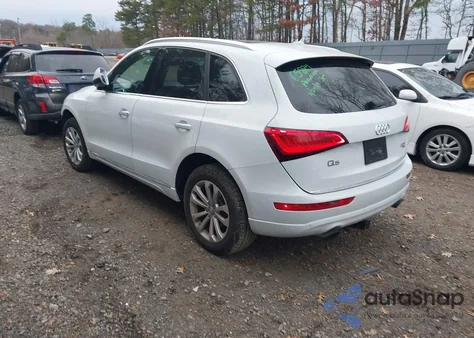 2015 Audi Q5 2.0T Premium z USA, uszkodzony, nr VIN WA1LFAFPXFA048477